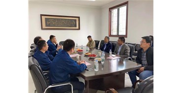 洛阳中重建筑安装工程有限责任公司李总等领导一行莅临能建公司参观交流。